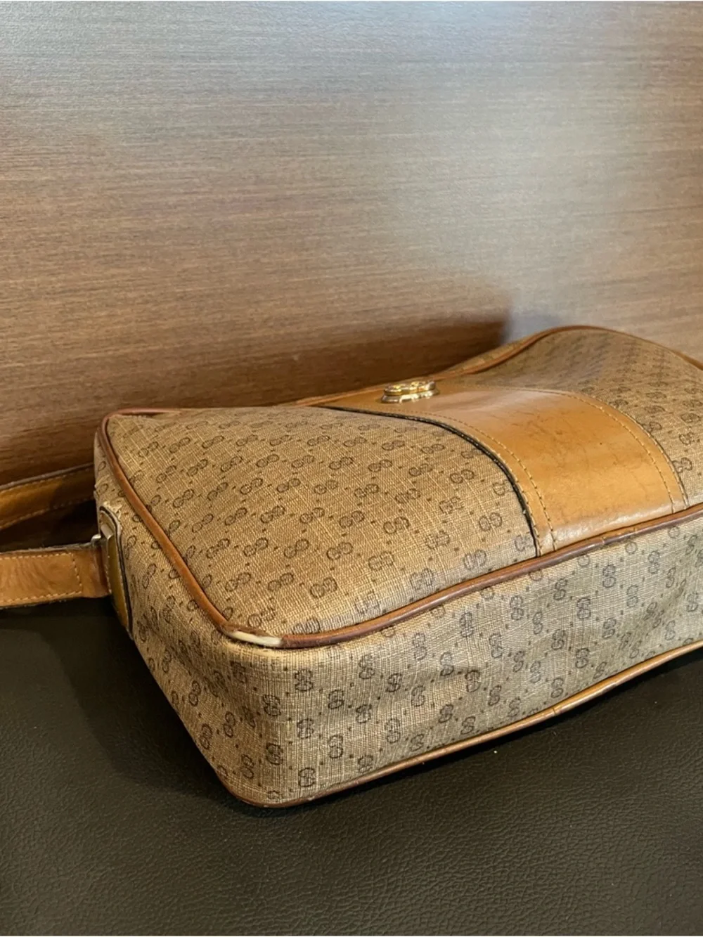 Gucci Sherry Line Micro GG Monogram Camera Bag - Picture 5 of 7
